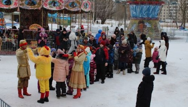 МАСЛЕНИЦА В ПАРКЕ