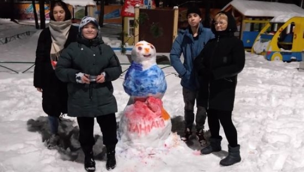 "ДРУЖНЫХ" ПРЕДНОВОГОДНИЙ