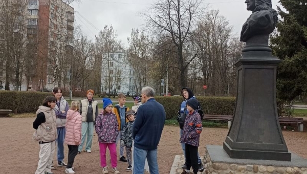 Экскурсия по Колпино
