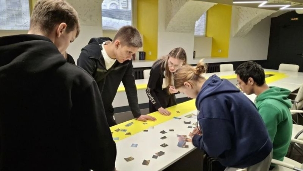 ПАЗЛ-стройка: праздник и игра по станциям