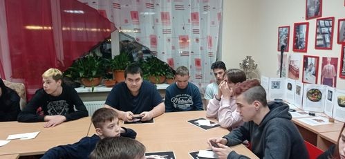 Образовательные игры от БФ «Полдень»